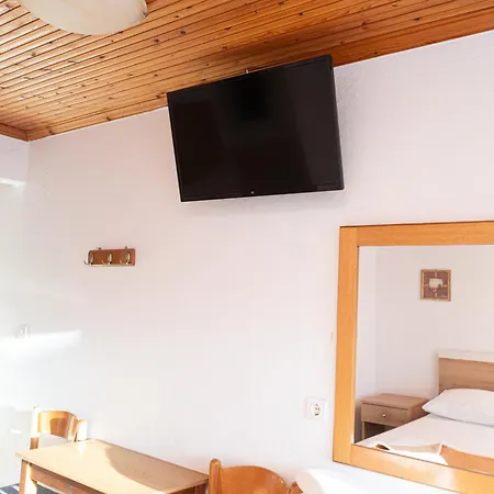 Aparthotel Pavlos 3*