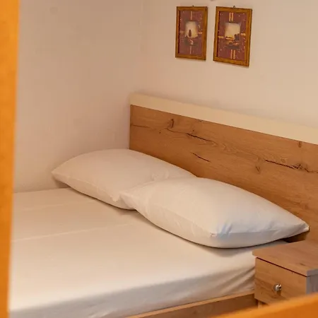 Aparthotel Pavlos