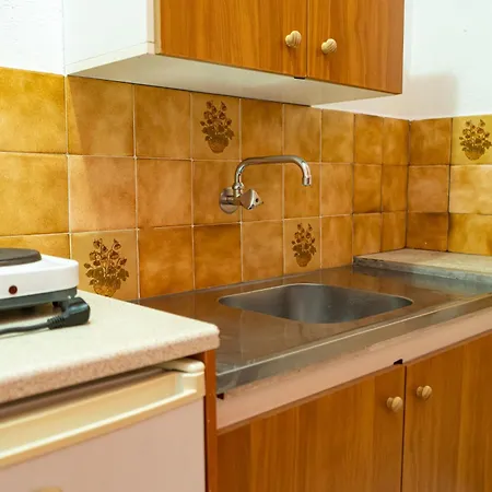 Apartmanhotel Pavlos *