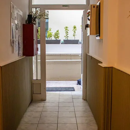 Pavlos Aparthotel 3*