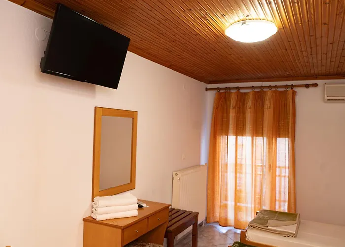 Pavlos Aparthotel Paralía