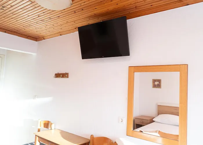 Aparthotel Pavlos 3*