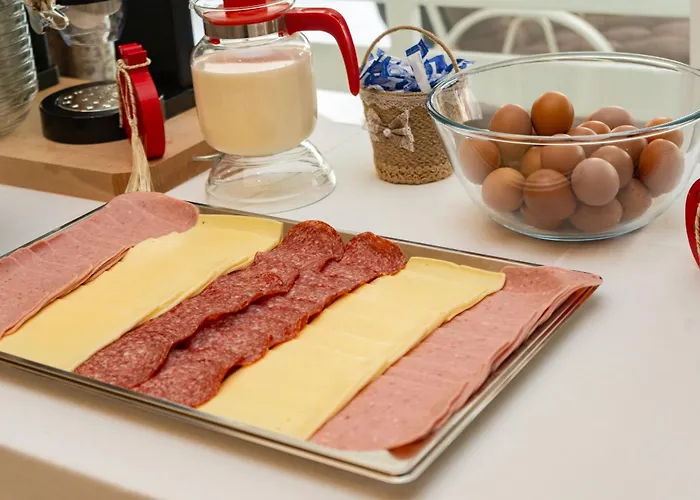 Pavlos Aparthotel 3*