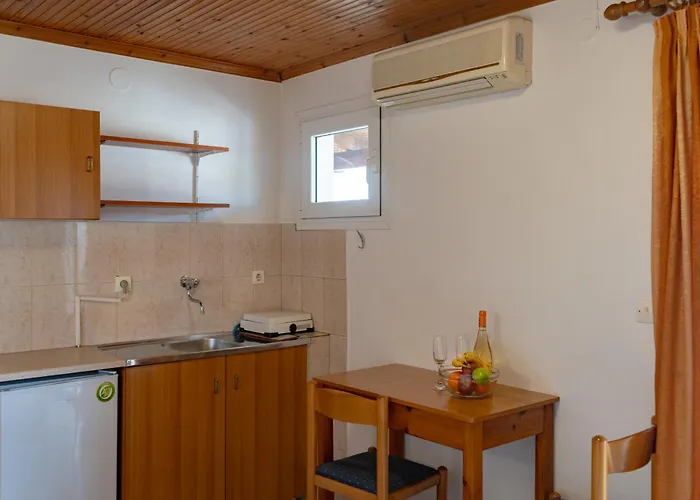 Aparthotel Pavlos 3*