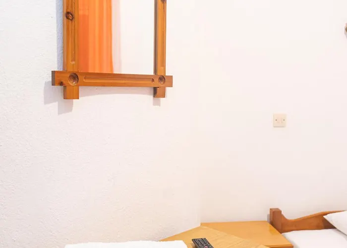 Pavlos Aparthotel 3*